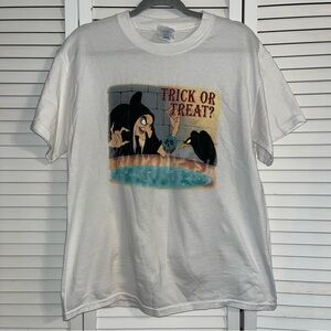 Halloween Evil Queen Trick or Treat Short Sleeve T-shirt / Size M